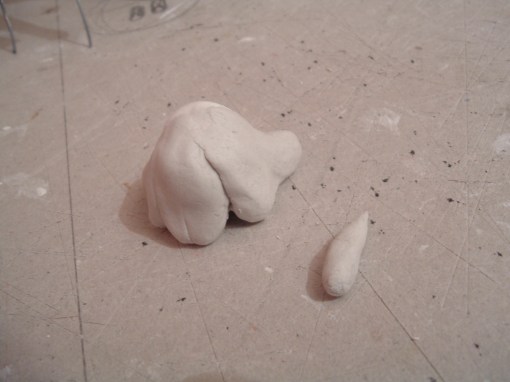 Agregando el pelo, los mechones son como gotas alargadas